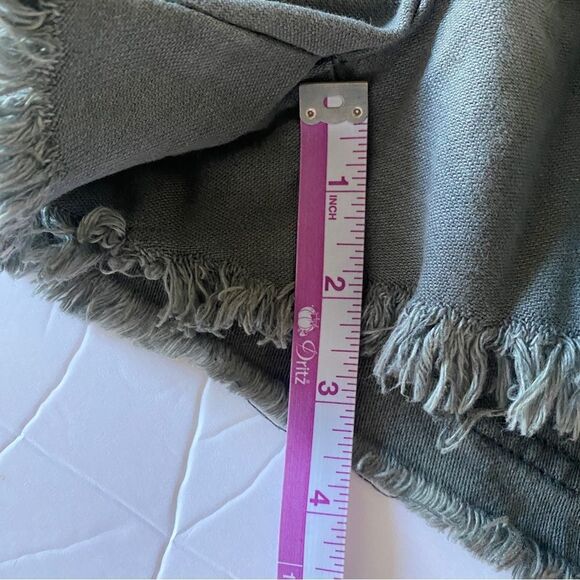 American Eagle Outfitters Army Green Shorts Sz 4 - Picture 5 of 10